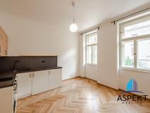 Pronájem bytu 1+kk, Praha - Bubeneč, Keramická, 25 m2