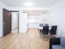 Pronájem bytu 2+kk, Praha - Karlín, Nekvasilova, 56 m2