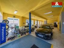 Prodej obchodního prostoru, Šarovy, 400 m2