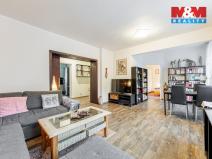 Prodej bytu 4+1, Karlovy Vary, Sládkova, 94 m2