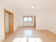 Prodej bytu 2+1, Olomouc, tř. Svornosti, 57 m2