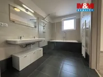 Pronájem rodinného domu, Březnice, 149 m2