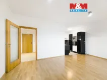 Pronájem bytu 2+kk, Praha - Hloubětín, Nademlejnská, 49 m2