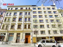 Pronájem bytu 1+1, Praha - Vinohrady, Velehradská, 40 m2