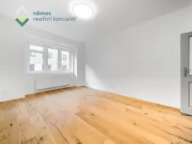 Pronájem bytu 1+1, Praha - Vysočany, Kolbenova, 35 m2