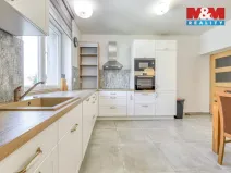 Pronájem bytu 3+1, Plzeň - Jižní Předměstí, Erbenova, 140 m2