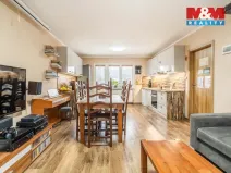 Prodej rodinného domu, Brniště, 190 m2