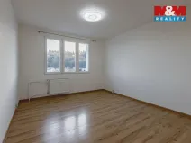 Prodej bytu 1+1, Klatovy - Klatovy III, Pod Hůrkou, 36 m2