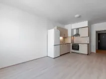 Pronájem bytu 1+kk, Praha - Vysočany, Svatošových, 32 m2