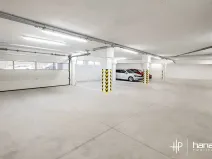 Pronájem garážového stání, Brno, Nachová, 15 m2