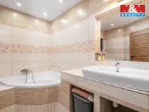 Prodej bytu 4+1, Ústí nad Labem - Krásné Březno, Anežky České, 89 m2