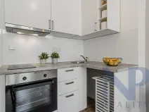 Pronájem bytu 2+kk, Praha - Nusle, Jaromírova, 42 m2