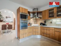 Prodej rodinného domu, Týnec nad Labem - Vinařice, 300 m2