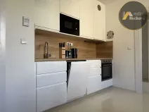 Pronájem bytu 2+kk, Praha - Vinohrady, Šrobárova, 49 m2