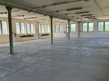 Pronájem výrobních prostor, Třebíč, V. Nezvala, 268 m2
