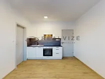 Pronájem bytu 2+kk, České Budějovice, Puklicova, 36 m2