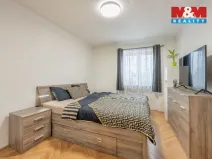 Prodej bytu 3+1, Hostivice, Školská, 61 m2