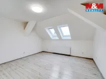 Pronájem bytu 1+1, Plzeň - Jižní Předměstí, Husova, 33 m2