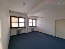 Pronájem kanceláře, Uherské Hradiště, Tř. Maršála Malinovského, 23 m2