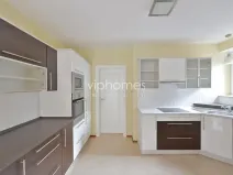 Pronájem vily, Horoměřice, Za Dvorem, 330 m2