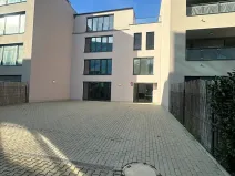 Pronájem garážového stání, Praha - Strašnice, Třebohostická, 14 m2