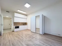 Pronájem bytu 1+kk, Praha - Strašnice, Počernická, 27 m2
