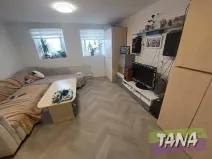 Prodej rodinného domu, Jenišovice, 225 m2