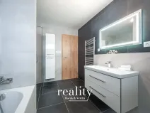 Pronájem bytu 3+kk, Brno, Komárovská, 64 m2