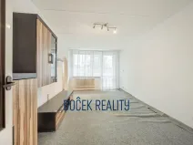 Prodej bytu 3+1, Komárov, Mládežnická, 65 m2