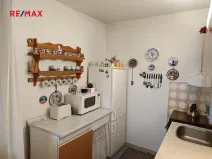 Prodej bytu 2+kk, Praha - Kobylisy, Třeboradická, 39 m2