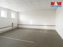 Pronájem výrobních prostor, Hradec Králové, U Jednoty, 350 m2