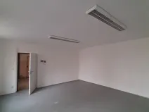 Pronájem komerční nemovitosti, Lužany, 50 m2