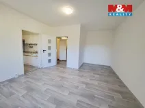 Pronájem bytu 1+1, Uherské Hradiště - Mařatice, Sadová, 35 m2