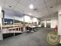 Pronájem kanceláře, Praha - Libeň, 714 m2