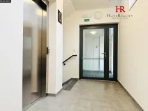 Pronájem bytu 3+kk, Benešov, 102. pluku, 73 m2