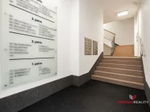 Pronájem kanceláře, Hradec Králové - Pražské Předměstí, Gočárova třída, 32 m2