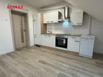 Pronájem bytu 2+kk, Kladno, Čermákova, 39 m2