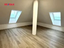 Pronájem bytu 2+kk, Kladno, Čermákova, 39 m2