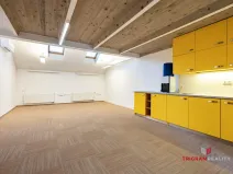 Pronájem bytu 2+kk, Hradec Králové, Eliščino nábřeží, 80 m2