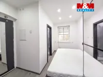 Pronájem bytu 1+1, Karlovy Vary - Dvory, 1. máje, 28 m2