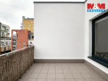 Pronájem bytu 2+kk, Praha - Vysočany, Pod Harfou, 52 m2