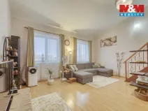 Prodej bytu 3+kk, Šestajovice, Komenského, 78 m2