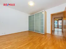 Pronájem bytu 2+kk, Praha - Dejvice, Lindleyova, 59 m2