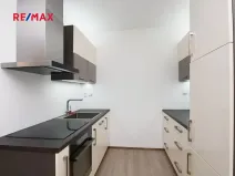 Pronájem bytu 1+kk, Praha - Slivenec, U svahu, 47 m2