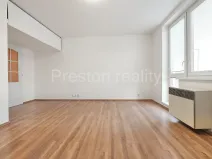 Pronájem bytu 1+1, Praha - Nusle, Zdaru, 45 m2