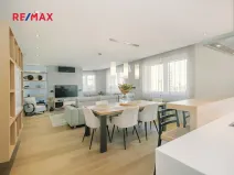 Prodej atypického bytu, Pardubice, Nerudova, 160 m2