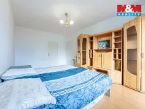 Prodej bytu 3+1, Hroznětín, Sídliště, 73 m2