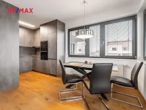 Pronájem bytu 2+kk, Horoměřice, Karla IV., 53 m2