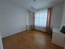 Pronájem bytu 2+kk, Praha - Kobylisy, Uzavřená, 48 m2