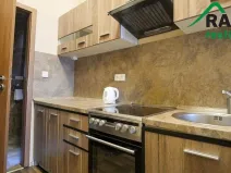 Prodej bytu 2+1, Karlovy Vary, Moravská, 50 m2